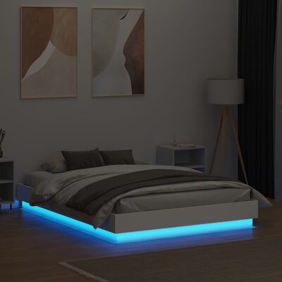 vidaXL Рамка за легло с LED осветление, бяла, 135x190 cм