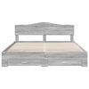 vidaXL Рамка за легло Сив Сонома 200 x 200 cm Инженерно дърво