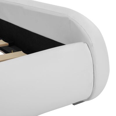 vidaXL Рамка за легло с LED, бяла, изкуствена кожа, 140x200 cм