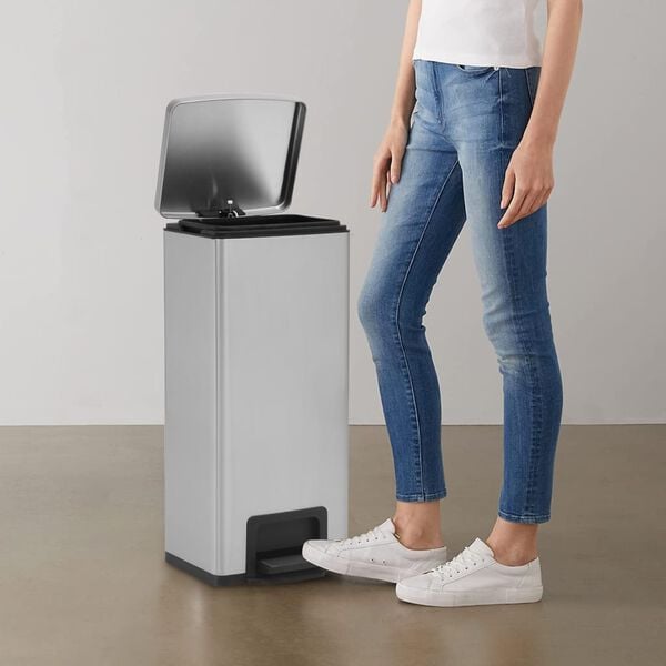 vidaXL Кош за боклук с педал без пръстови отпечатъци 30 л сребро инокс