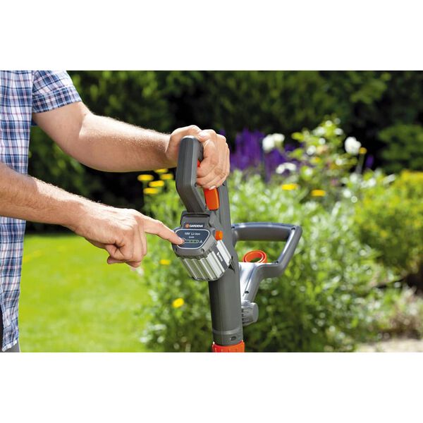 GARDENA Акумулаторен тример "ComfortCut Li-18/23R" пластмаса 9825-20