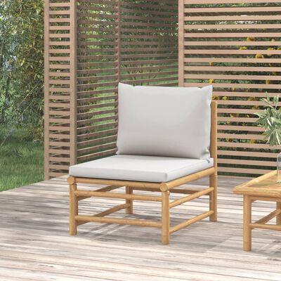 vidaXL Градински среден диван със светлосиви възглавници бамбук