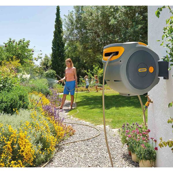 Hozelock Макара за стенен монтаж с 25 м маркуч Auto Reel